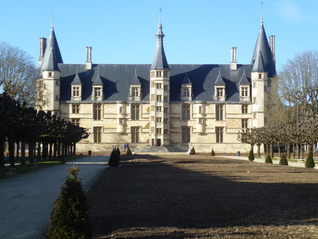 Hôtel Beauséjour Nevers Exterior foto